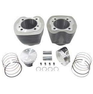 Harley Davidson Twin Cam cylinders with pistons and rings